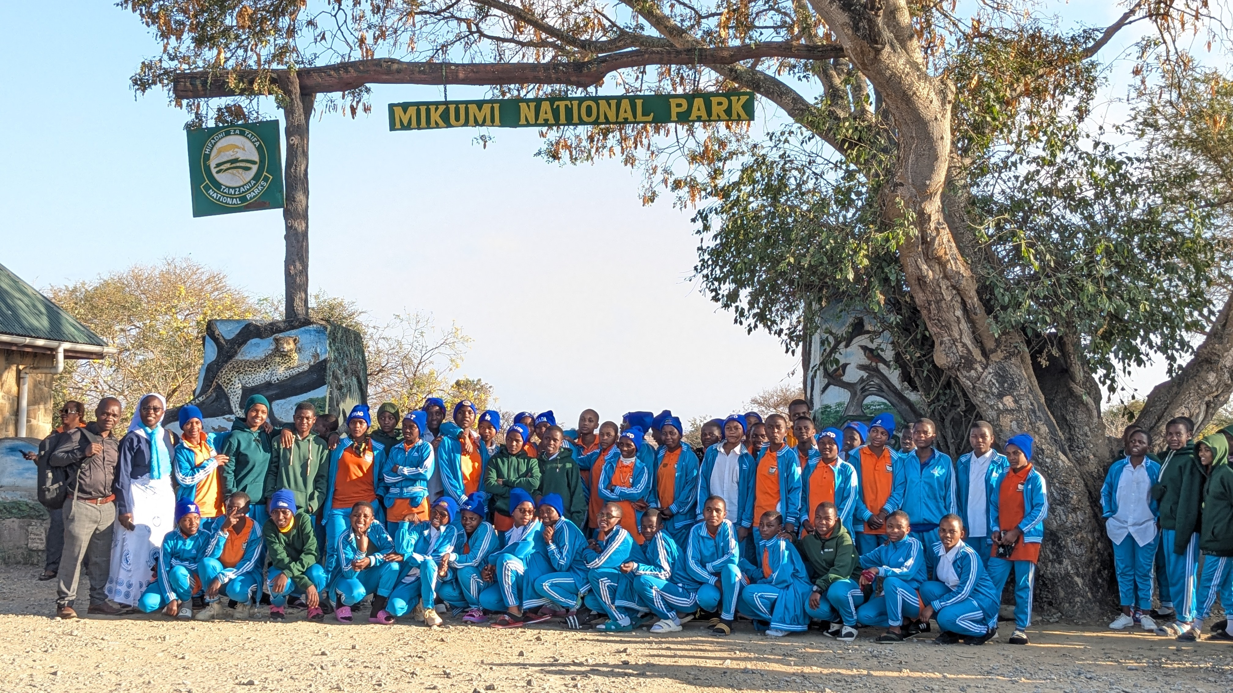Form 2 and Form 4 girls group picture